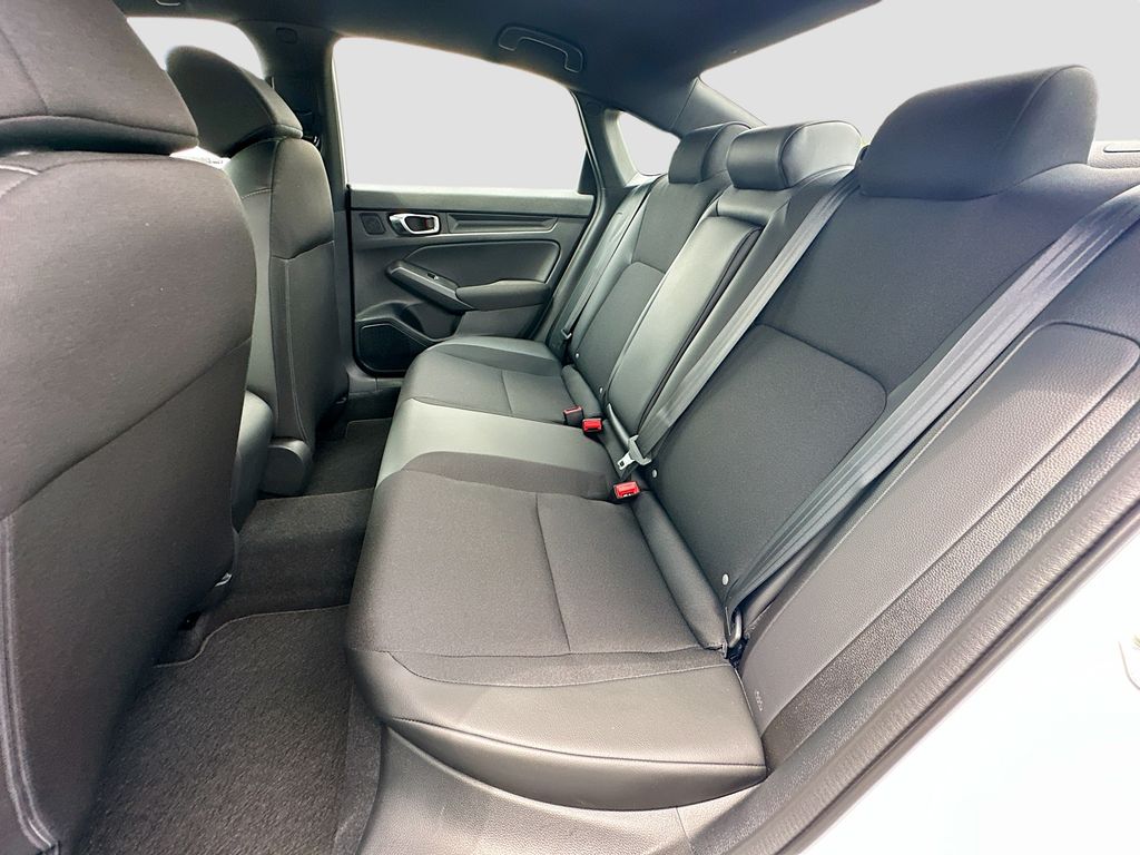 2025 Honda Civic Sport 16