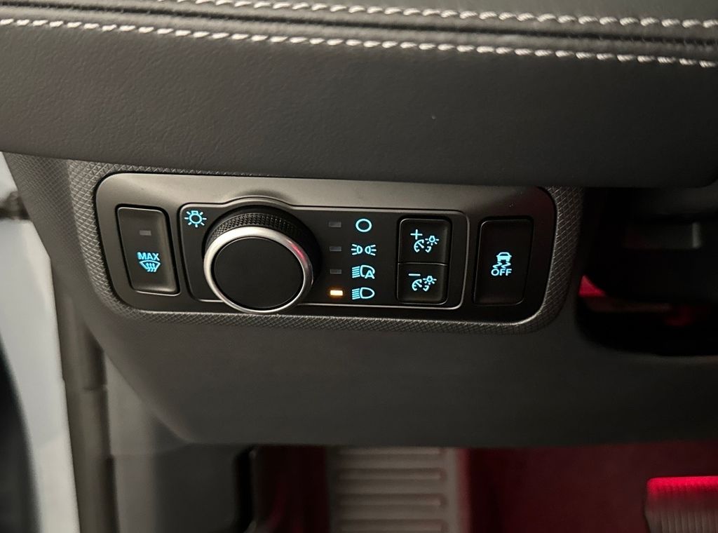New 2026 Gray Ford Premium image 32