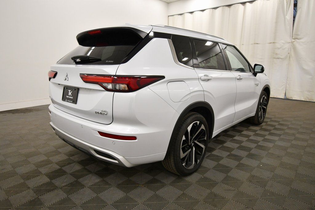 Used 2024 Mitsubishi Outlander PHEV SUV
