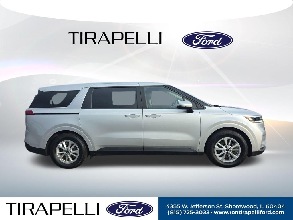 Certified Used 2023 Gray Kia LX image 7