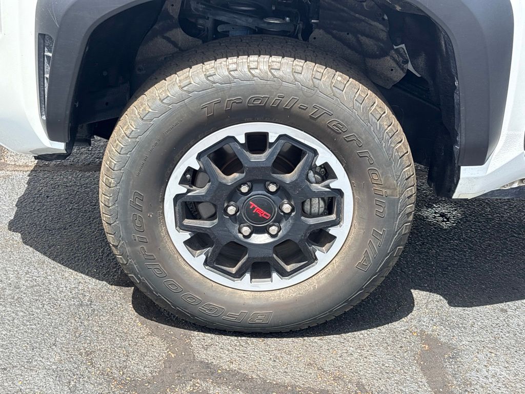 Used 2025 Toyota Tacoma Truck