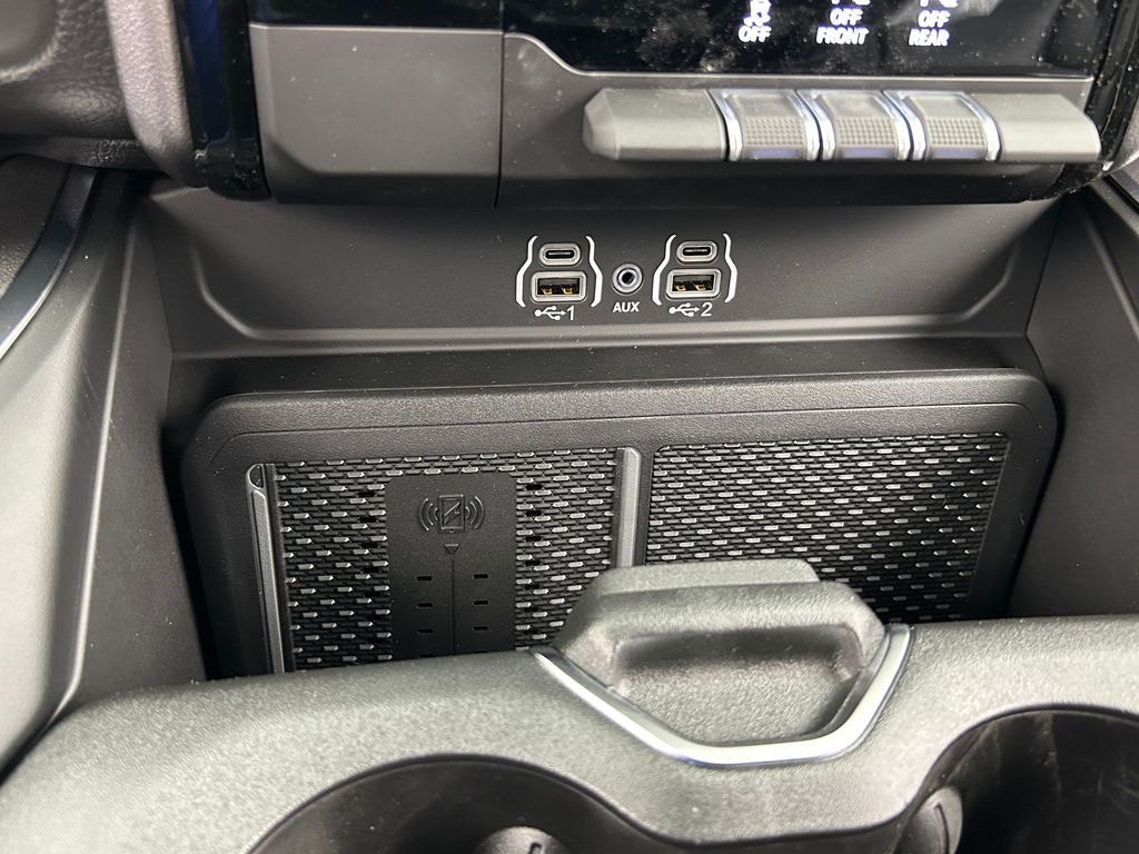 New 2026 Bright White Clearcoat Ram Laramie image 21