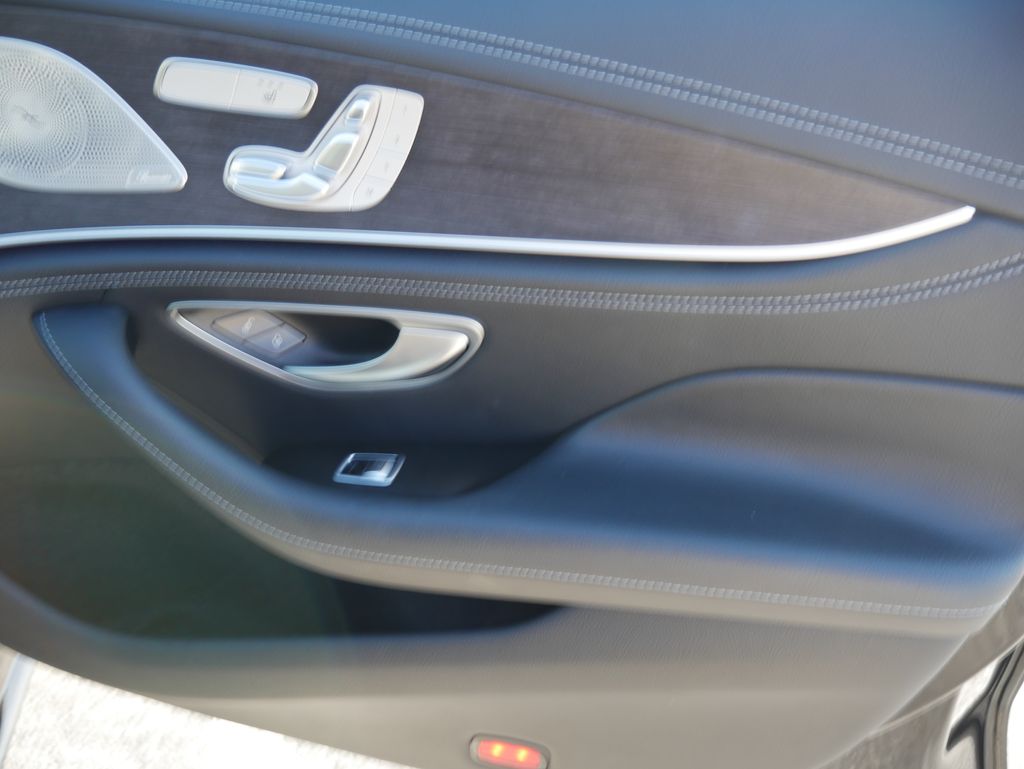 Thumbnail: 2023 Mercedes-Benz AMG GT - 25