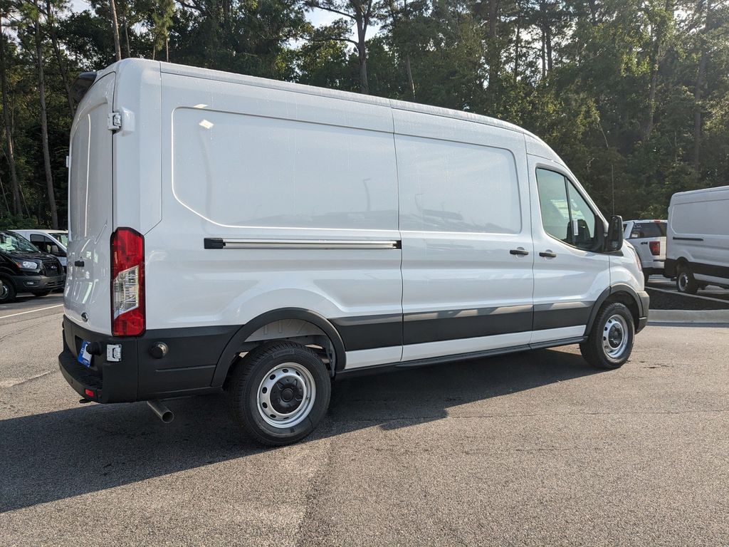 2025 Ford Transit 250