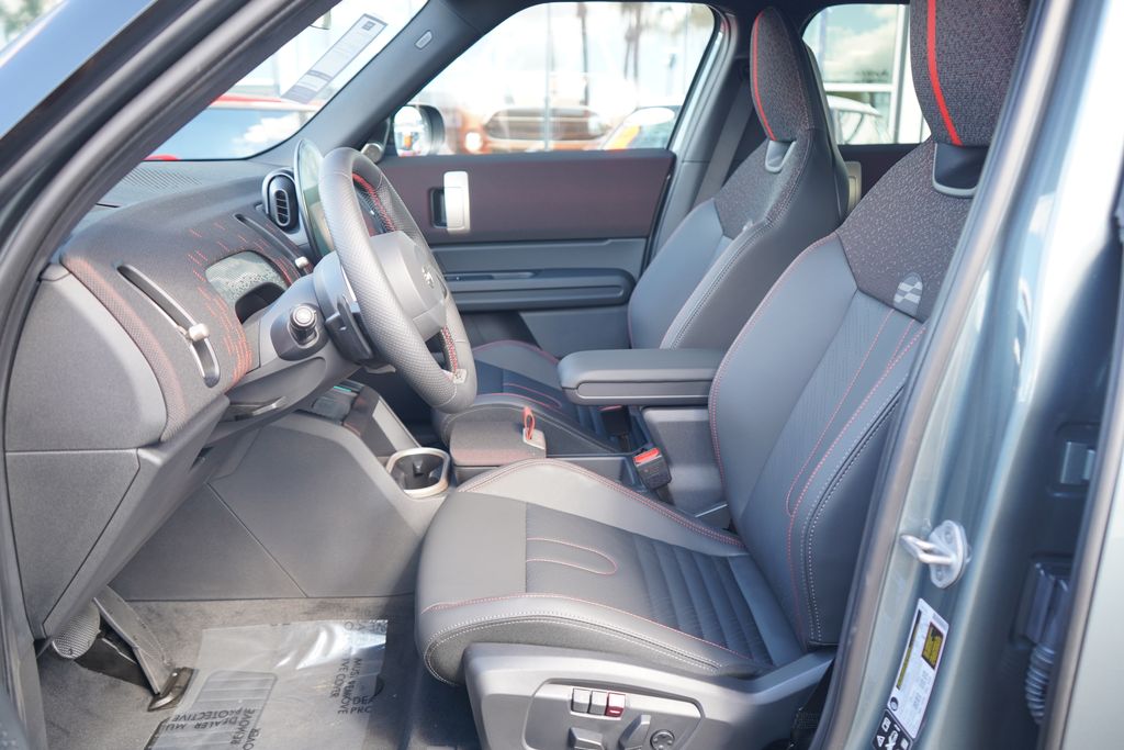 Thumbnail: 2026 MINI Cooper Countryman - 6