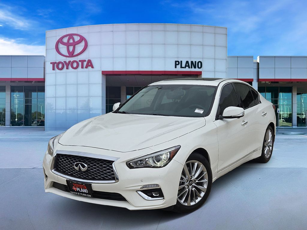 2021 INFINITI Q50