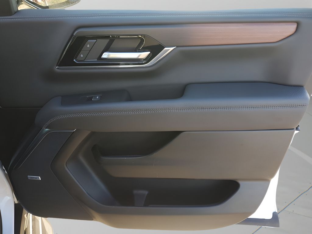 Used Car 2025 Gmc Yukon  Denali For Sale Under $80,000 In Austin, Texas