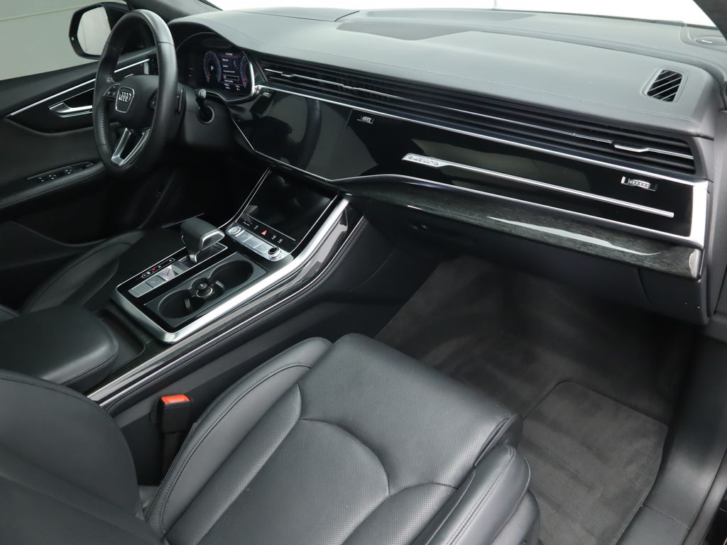 2019 Audi Q8 Prestige 18