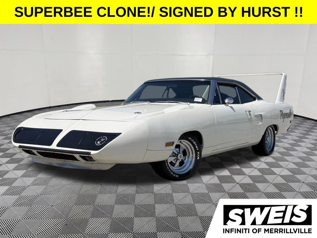 White 1970 Plymouth Road Runner Coupe Manual