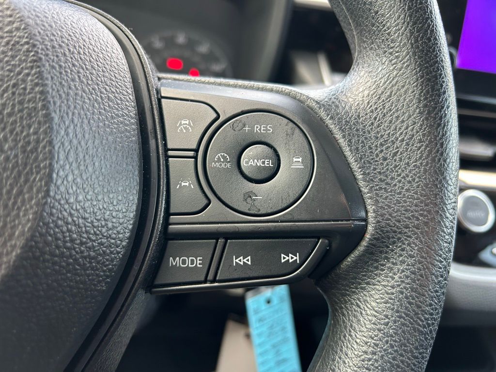 Thumbnail: 2024 Toyota Corolla - 18