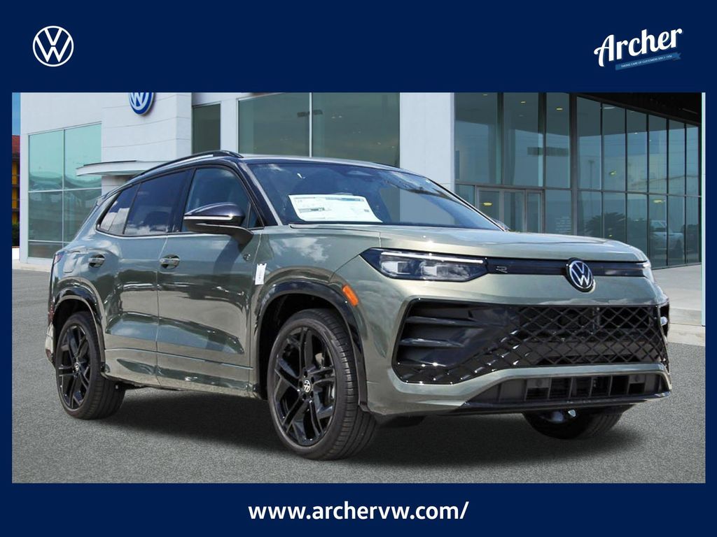 Avocado Green w/Deep Black Roof 2026 Volkswagen Tiguan SUV / Crossover Front-Wheel Drive 8-Speed Automatic