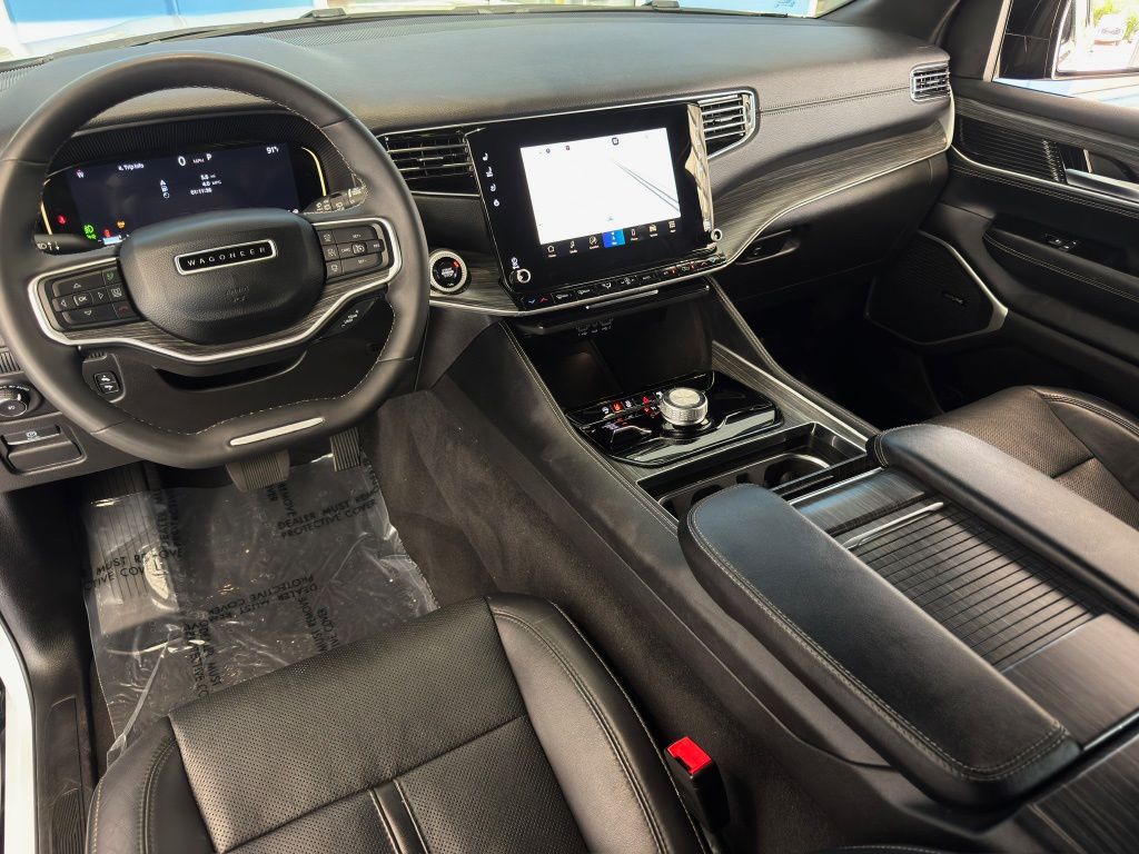 2024 Jeep Wagoneer L Series II - 2