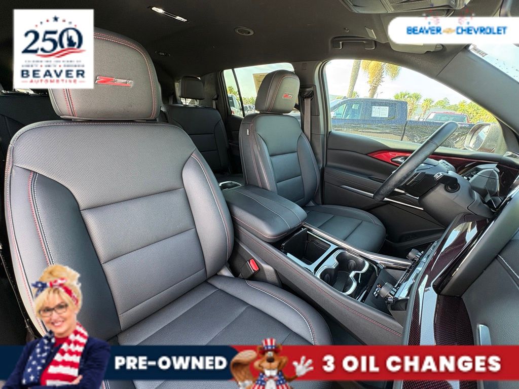 Used 2024 Chevrolet Traverse SUV