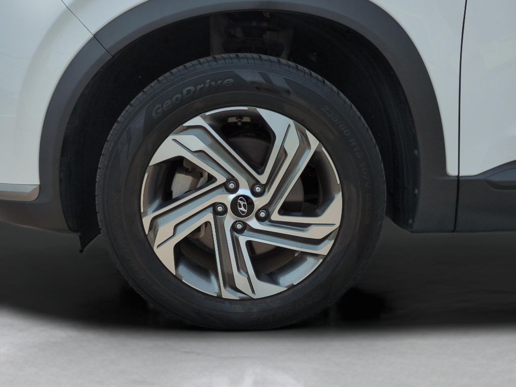 Used 2023 White Hyundai SEL image 27