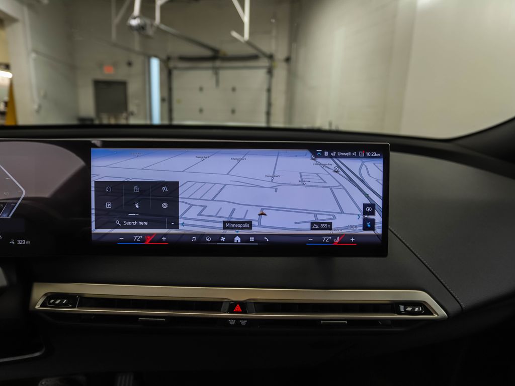 Thumbnail: 2026 BMW iX - 17