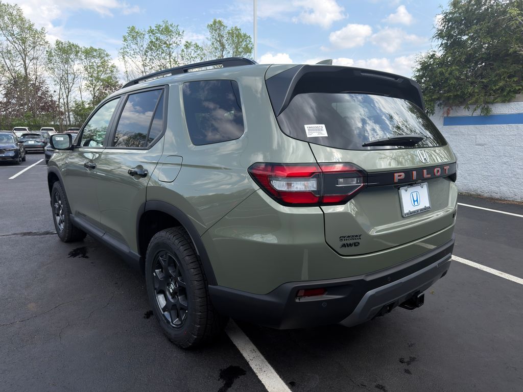 Thumbnail: 2026 Honda Pilot - 3