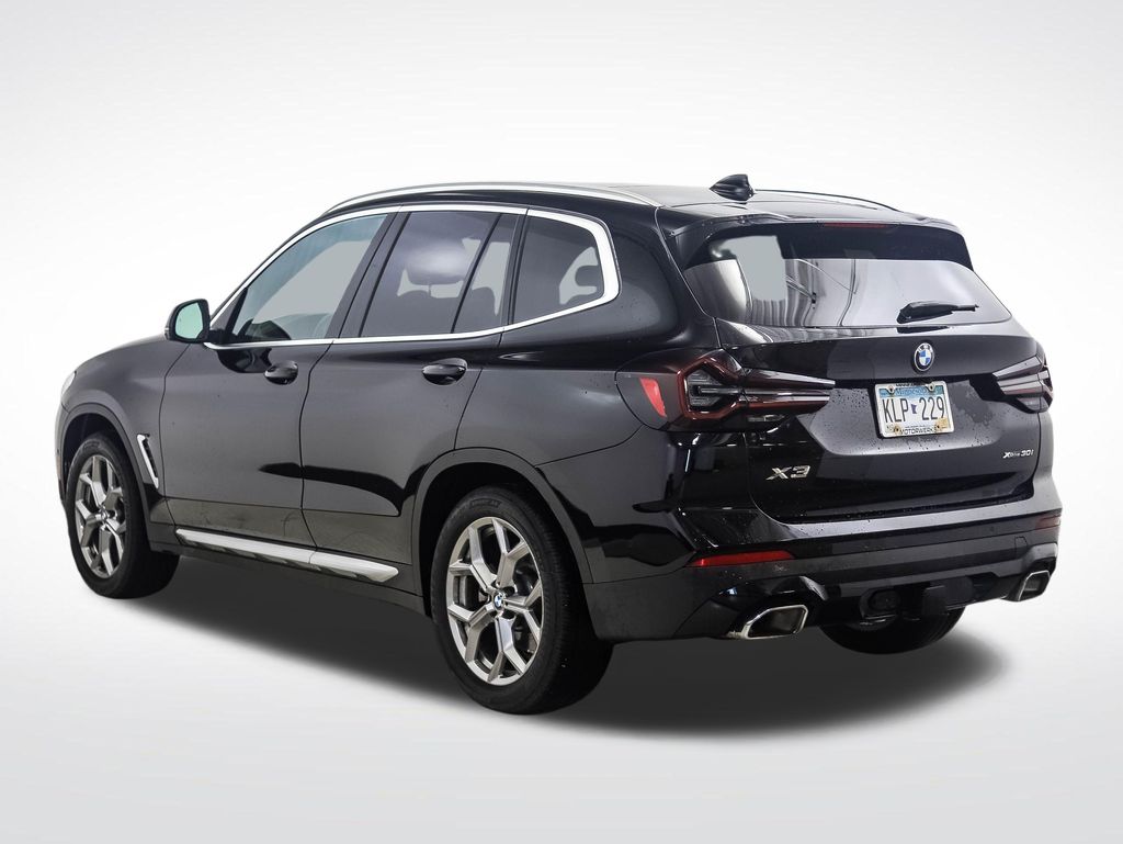 Thumbnail: 2023 BMW X3 - 3