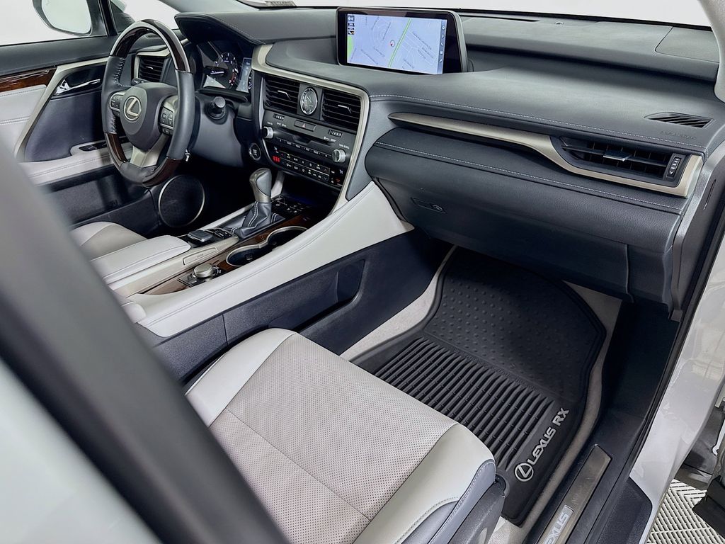 Thumbnail: 2019 Lexus RX - 30