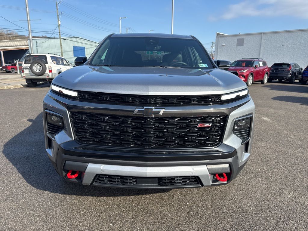 View vehicle photo 2