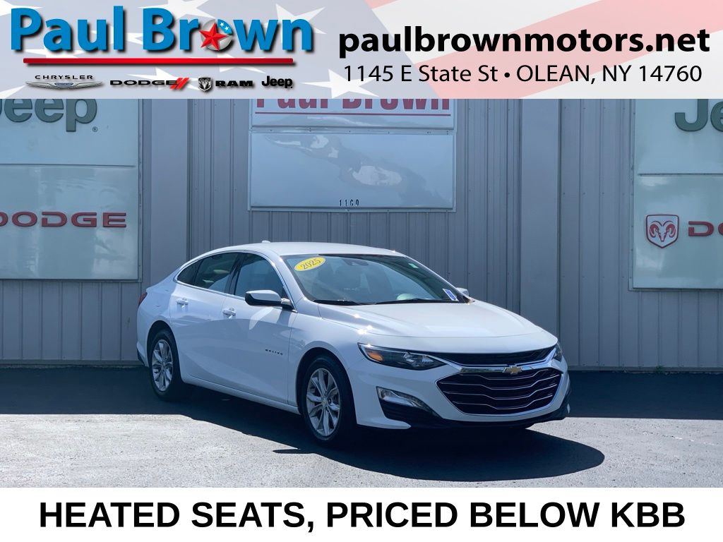 Summit White 2025 Chevrolet Malibu Sedan Front-Wheel Drive Continuously Variable Transmission