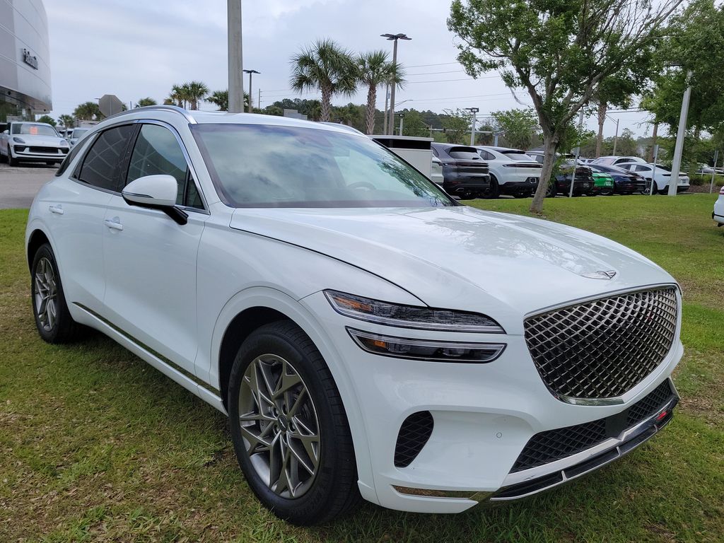 Alta White 2025 Genesis GV70 2.5T Standard AWD SUV / Crossover All-Wheel Drive 8-Speed Automatic