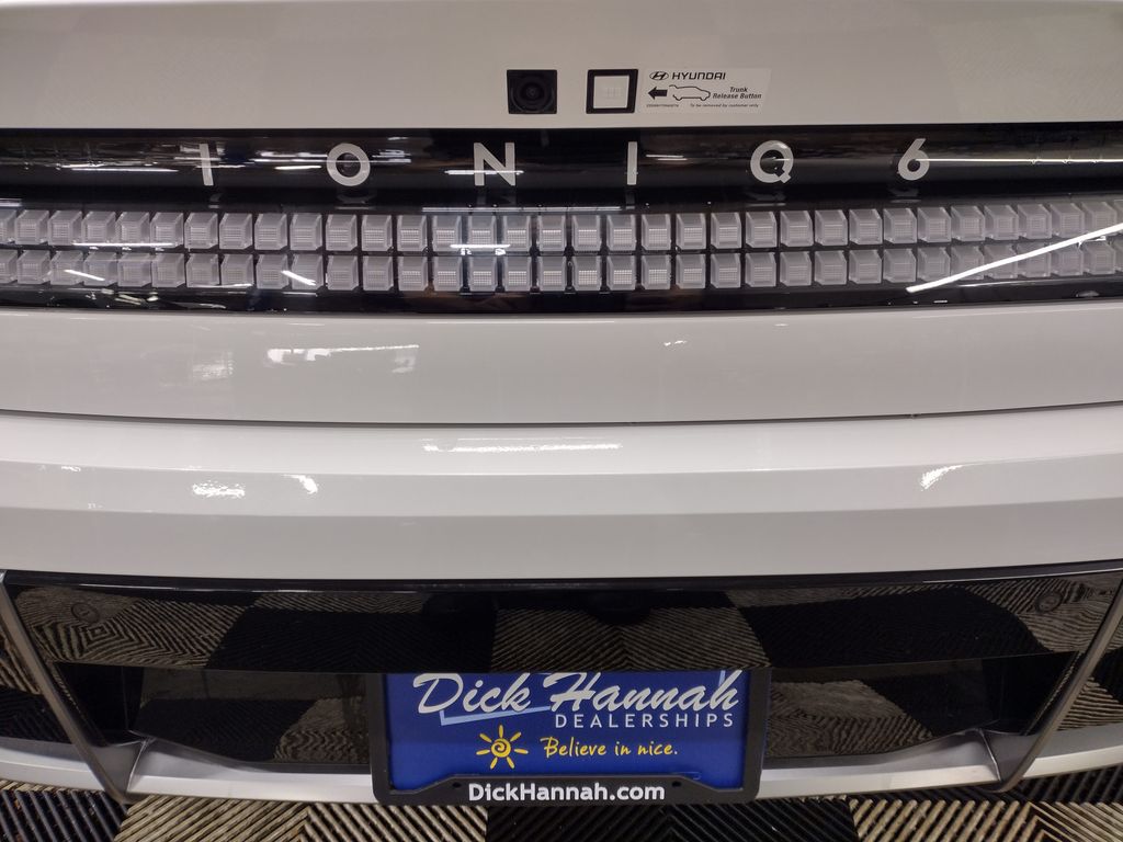 2025 Hyundai IONIQ 6 SEL