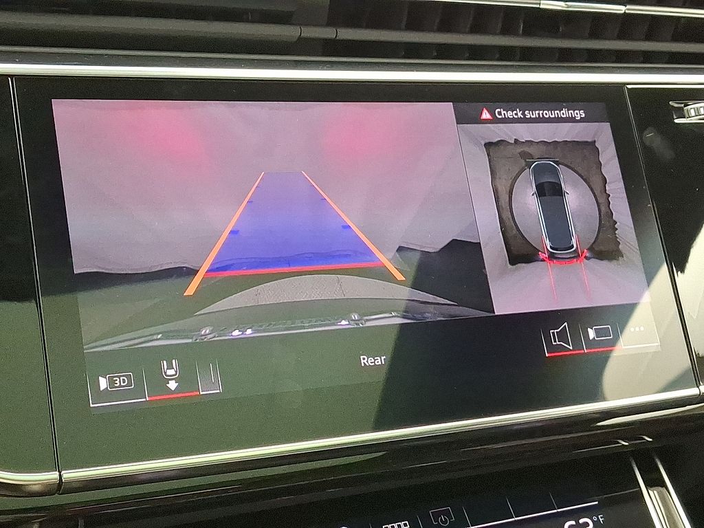 Thumbnail: 2025 Audi Q7 - 11