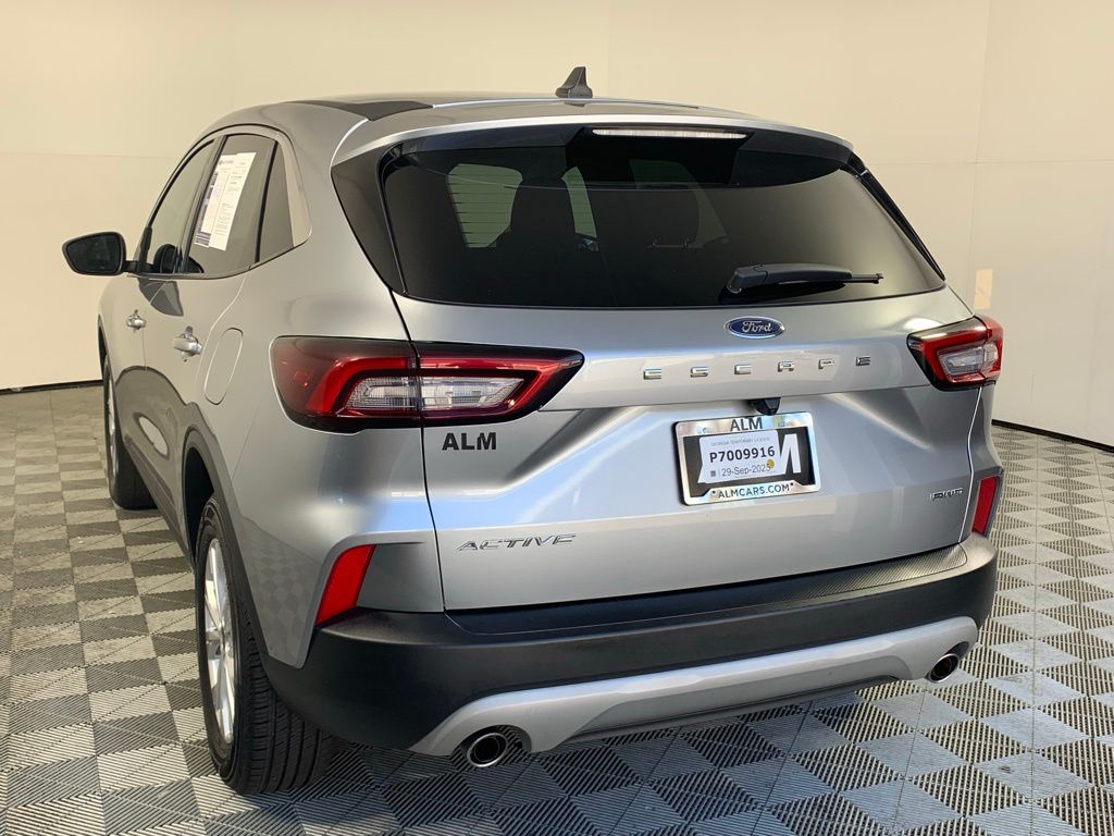 2023 Ford Escape Active photo 4