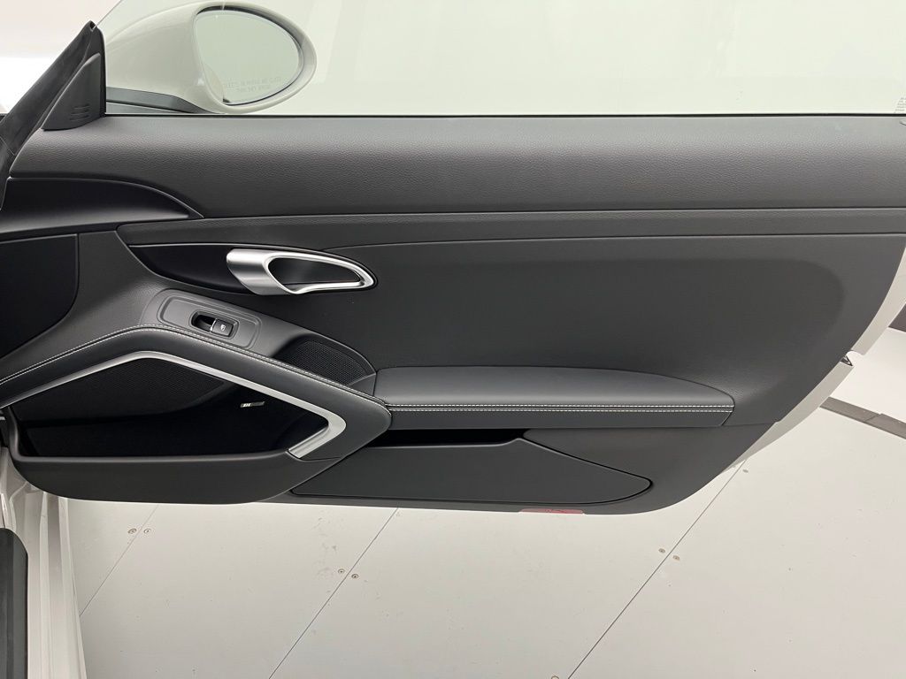 Thumbnail: 2025 Porsche 718 Cayman - 25