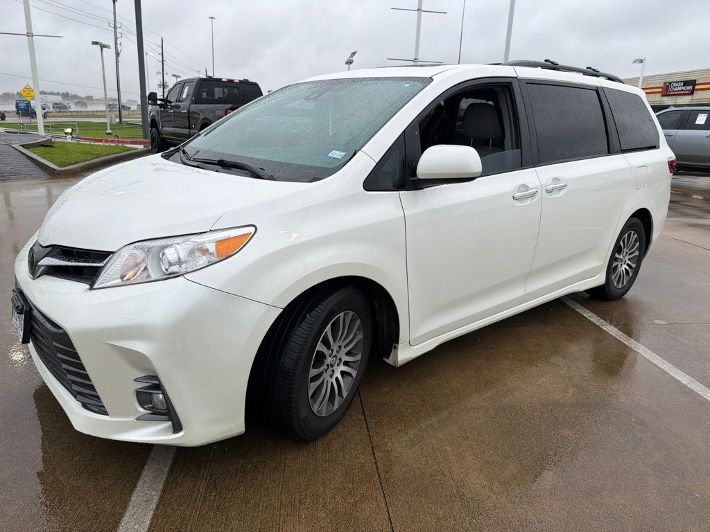 car-gallery-1