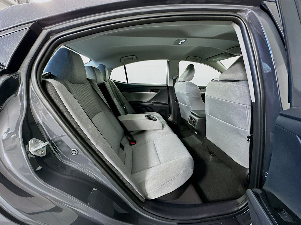 Thumbnail: 2025 Toyota Camry - 25
