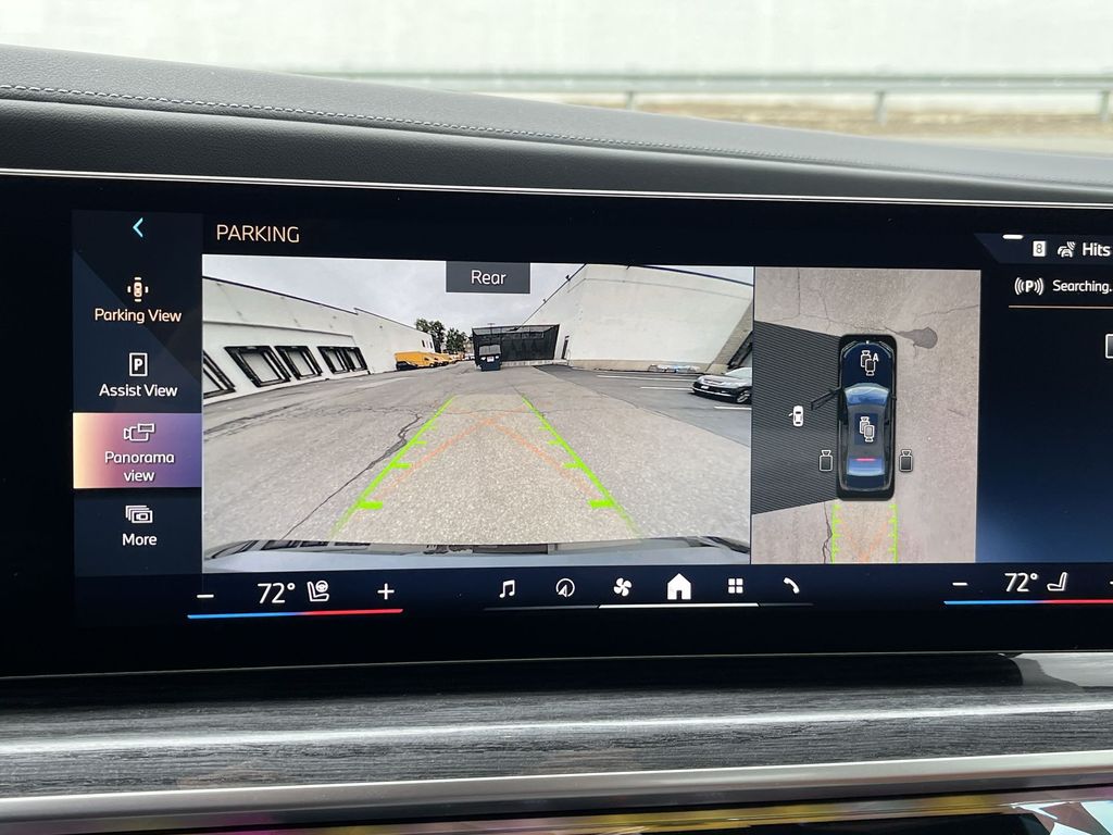 Thumbnail: 2025 BMW 7 Series - 17