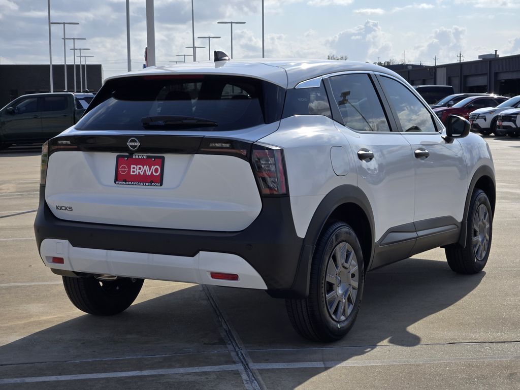 2026 Nissan Kicks S - 2