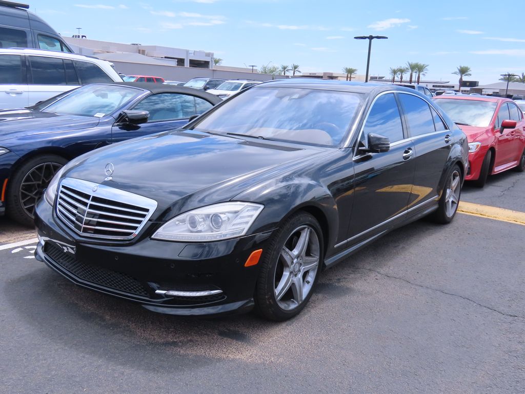 Thumbnail: 2010 Mercedes-Benz S-Class - 2