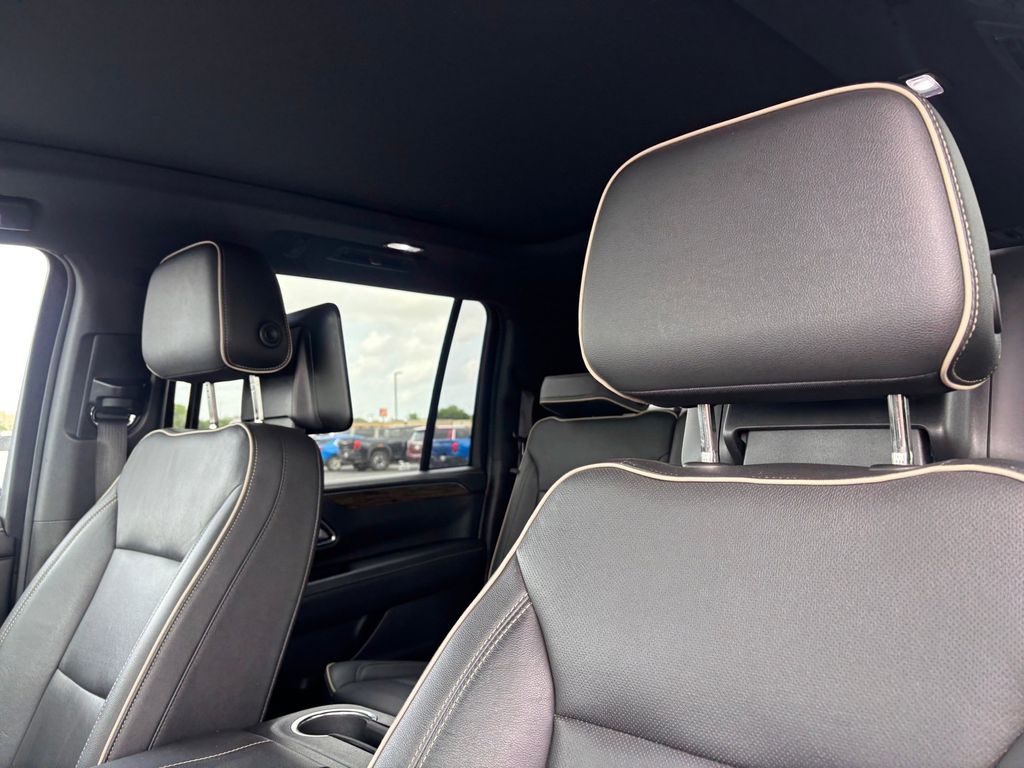 Used Car 2021 Chevrolet Suburban  Premier For Sale Under $50,000 In Austin, Texas