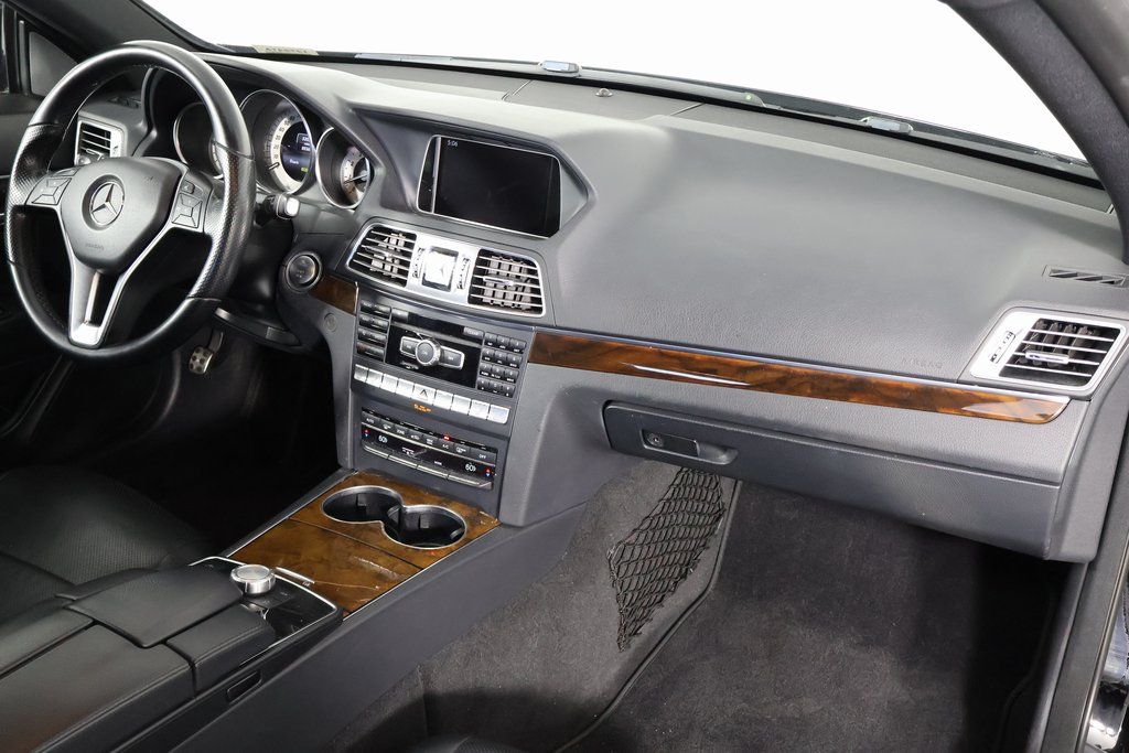 Thumbnail: 2014 Mercedes-Benz E-Class - 6