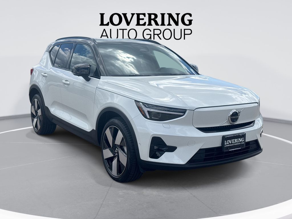 Crystal White Metallic 2023 Volvo XC40 Recharge Twin Ultimate eAWD SUV / Crossover All-Wheel Drive 1-Speed Automatic