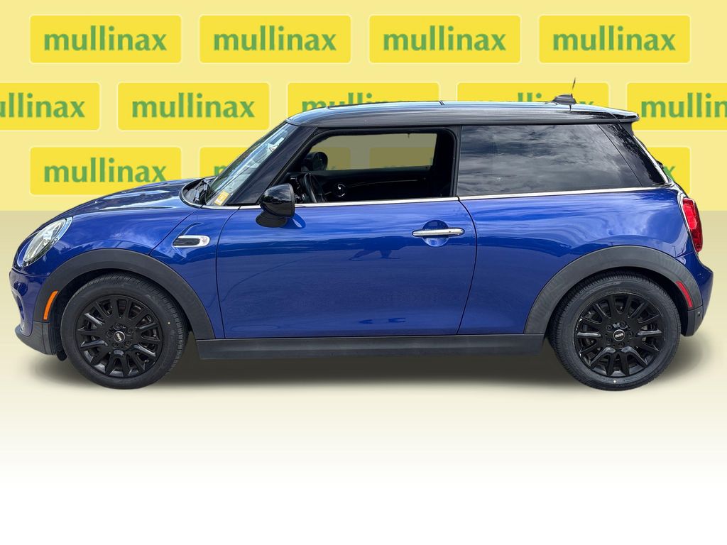 Certified Used 2019 Blue MINI Signature image 11