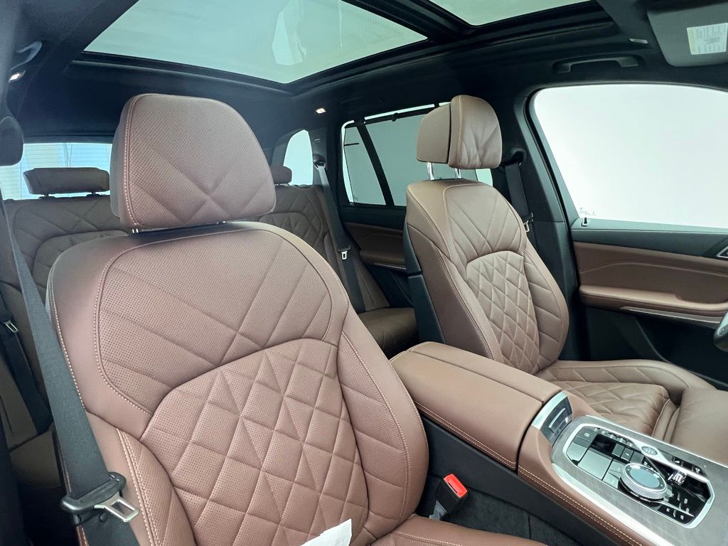 Thumbnail: 2024 BMW X5 - 7