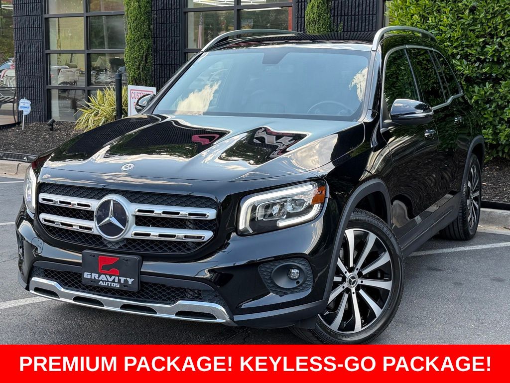Black 2023 Mercedes-Benz GLB SUV / Crossover Front-Wheel Drive 8-Speed Dual Clutch