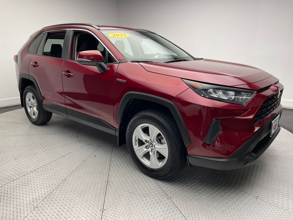 2021 Toyota RAV4 LE 3