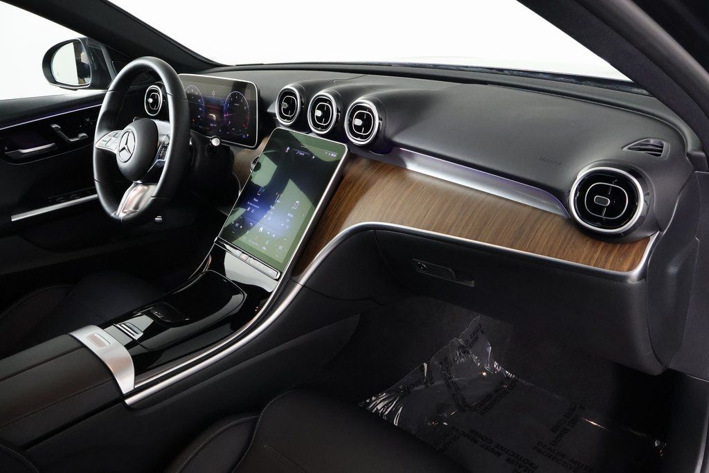 Thumbnail: 2024 Mercedes-Benz C-Class - 9