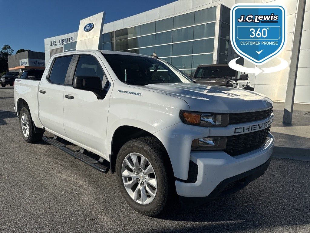 2022 Chevrolet Silverado 1500 LTD 4WD Crew Cab Short Bed Custom