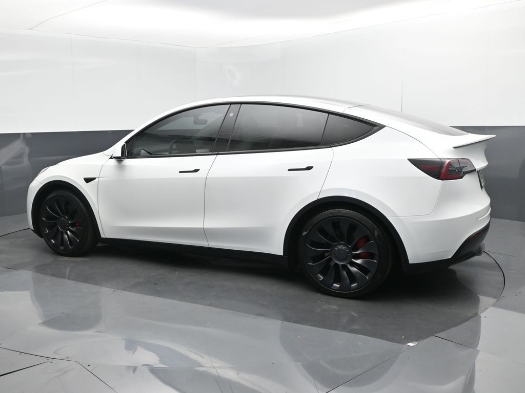 2022 Tesla Model Y Performance Dual Motor All-Wheel Drive