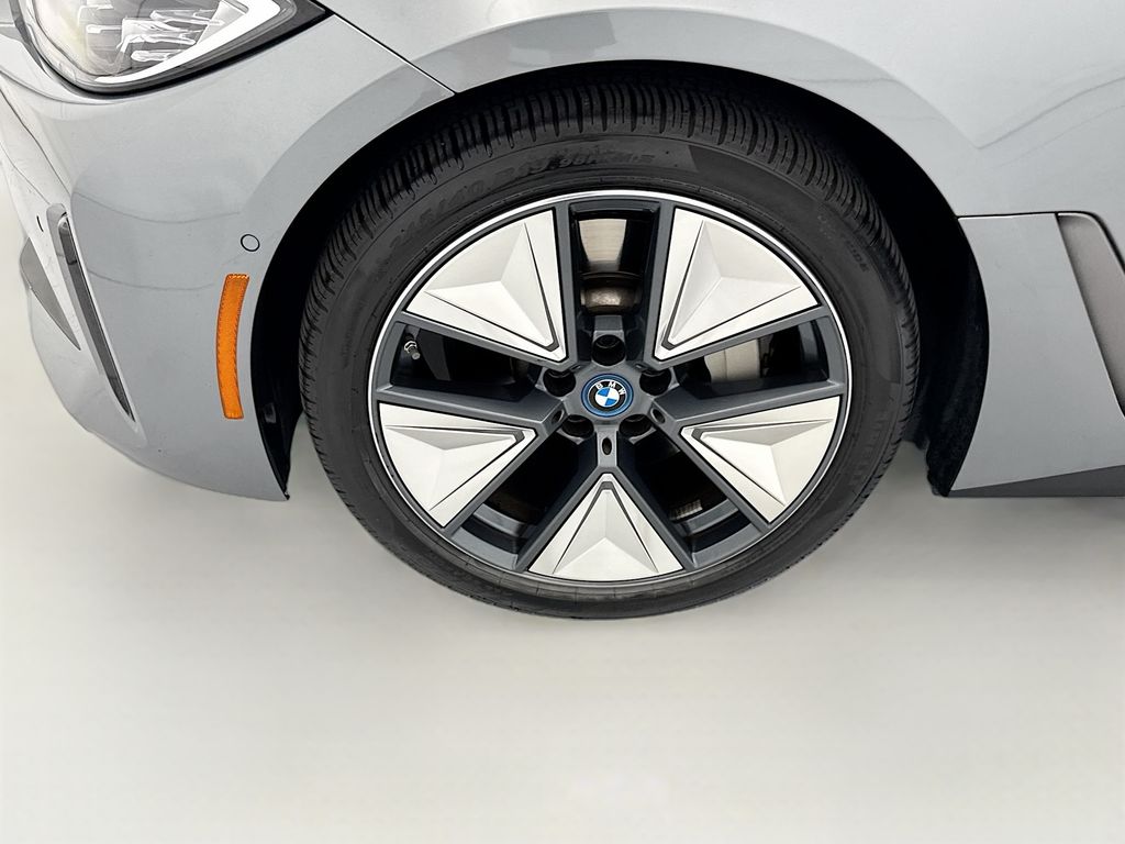 Thumbnail: 2023 BMW i4 - 29