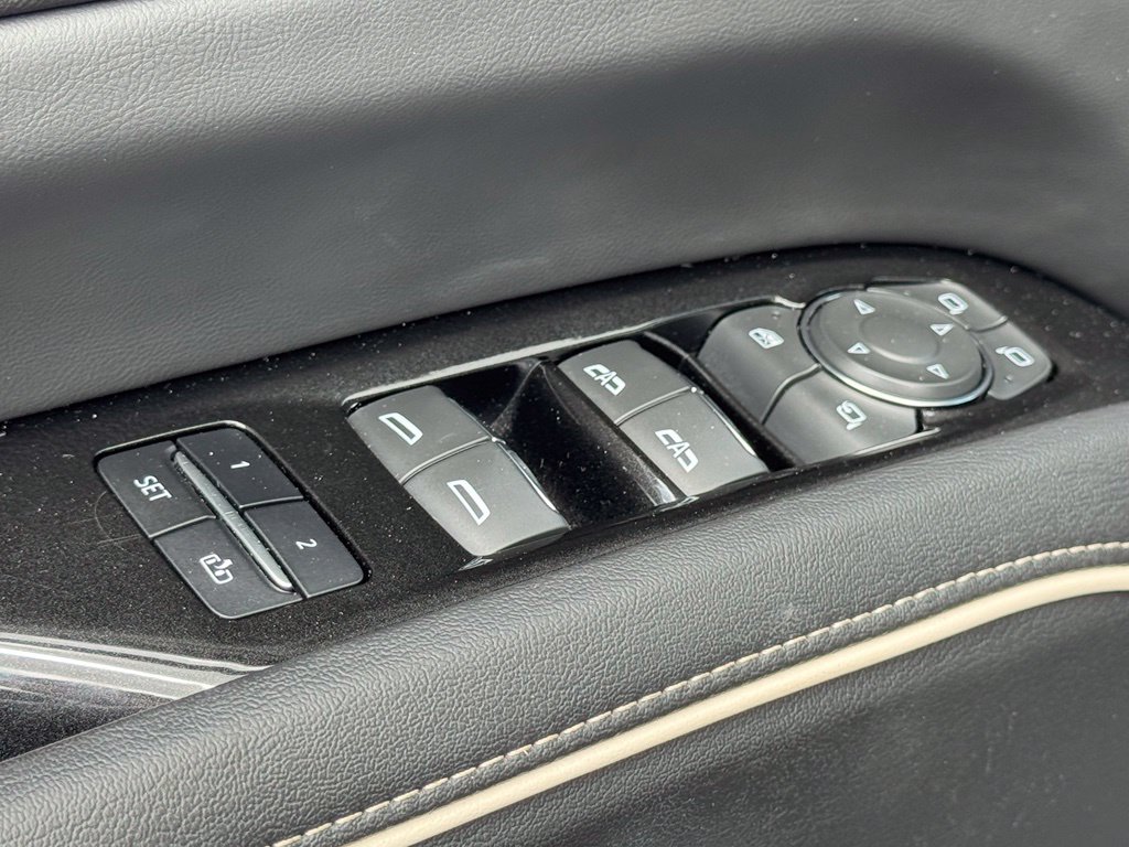 2022 Cadillac Escalade ESV Premium Black Raven - Jim Hudson Acura - Image 21