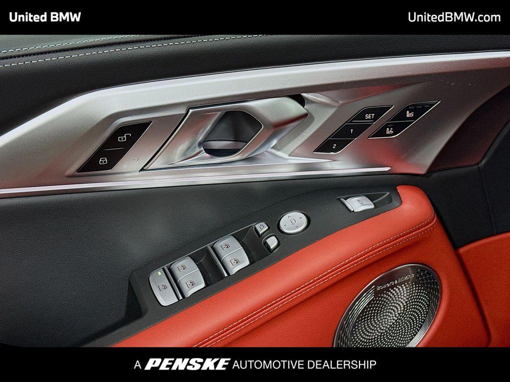 Thumbnail: 2026 BMW XM - 3