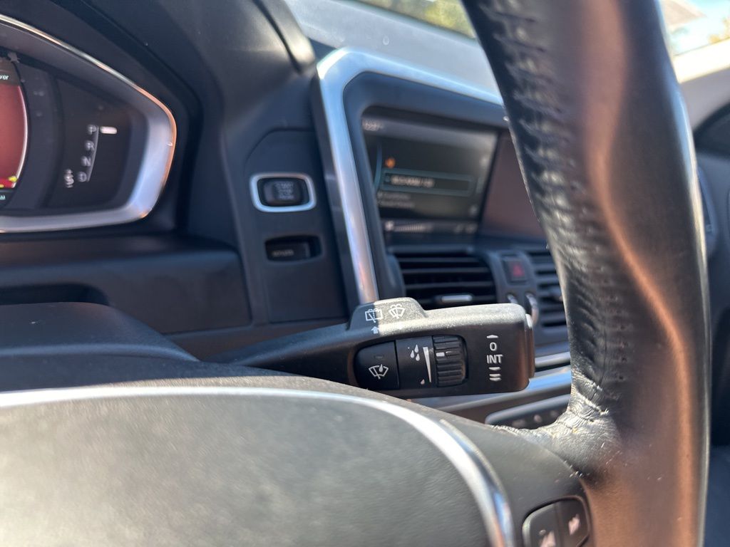 Used Car 2015 Volvo Xc60  T5 Premier Plus For Sale Under $12,000 In Austin, Texas