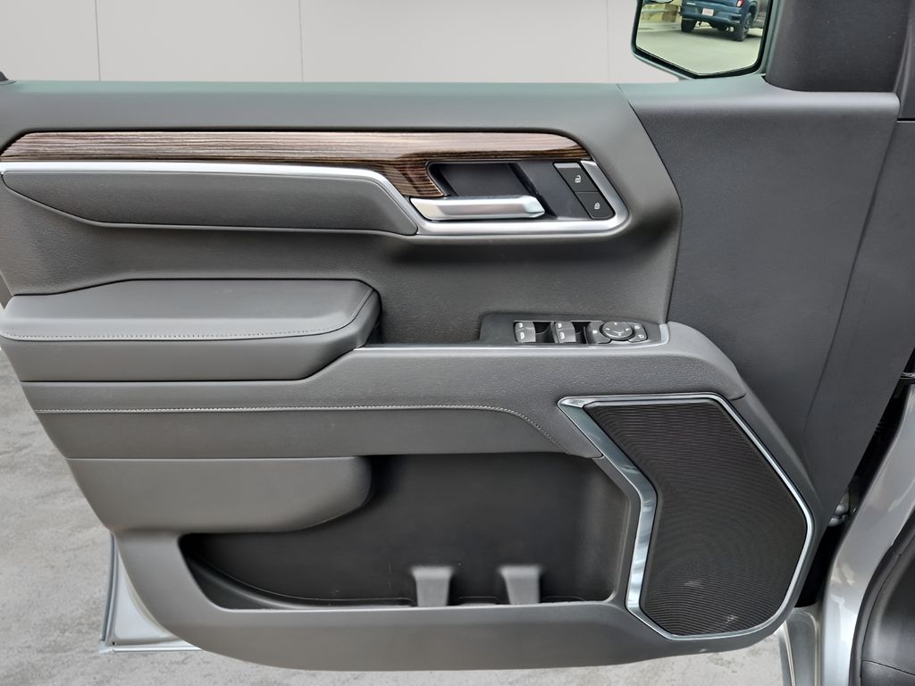 New 2026 Silver GMC Elevation image 26