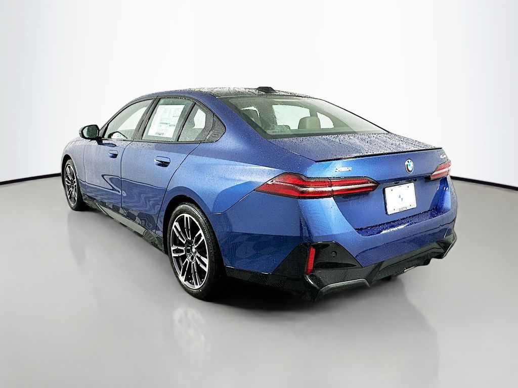 Thumbnail: 2026 BMW 5 Series - 7